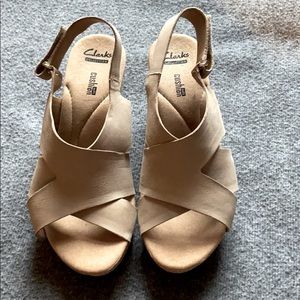 Clarks Cushion Soft Nude Wedges
